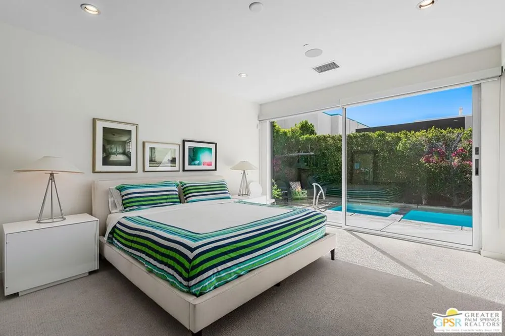 4982 Cottier Way Palm Springs, CA 92262