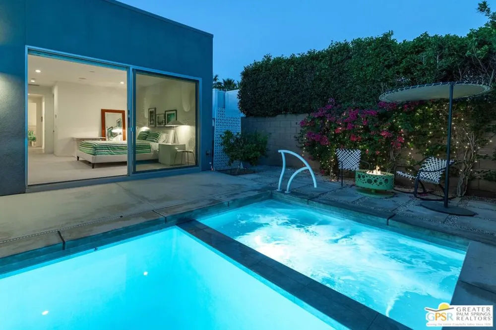 4982 Cottier Way Palm Springs, CA 92262