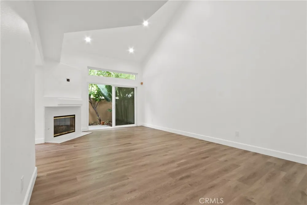 8007 E Goldenrod Anaheim, CA 92808