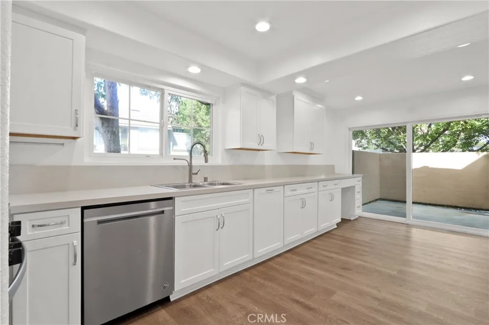8007 E Goldenrod Anaheim, CA 92808