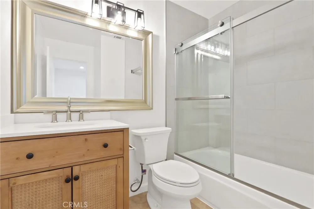 8007 E Goldenrod Anaheim, CA 92808