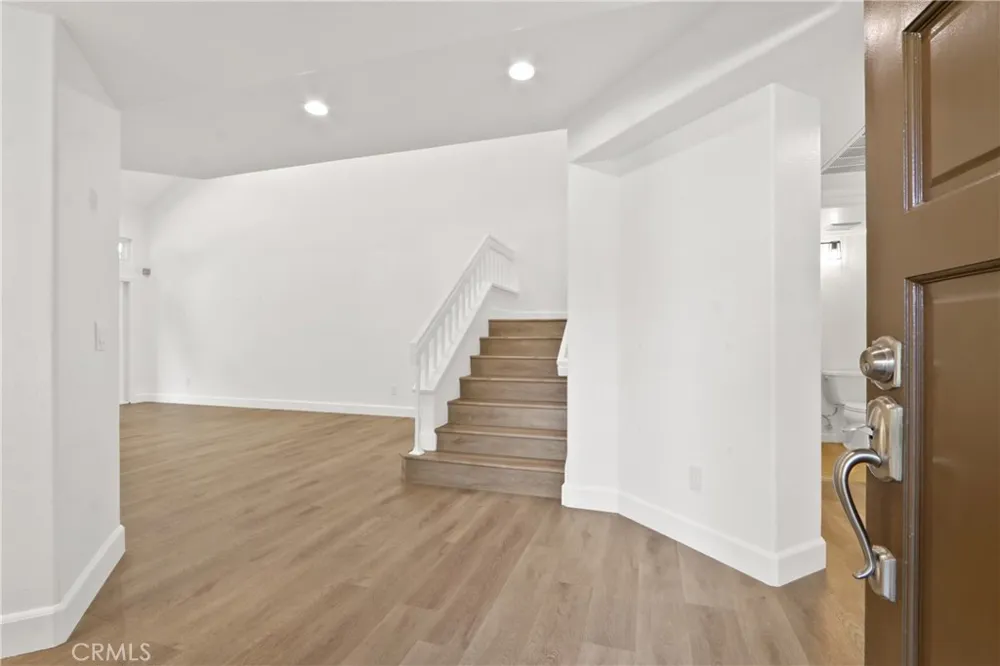 8007 E Goldenrod Anaheim, CA 92808