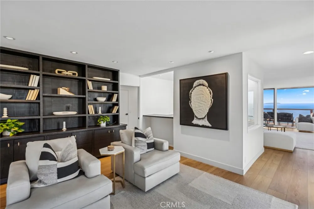 1339 La Mirada Street Laguna Beach, CA 92651