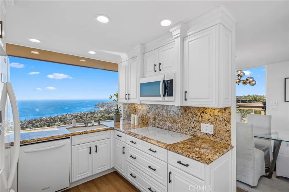 1339 La Mirada Street Laguna Beach, CA 92651
