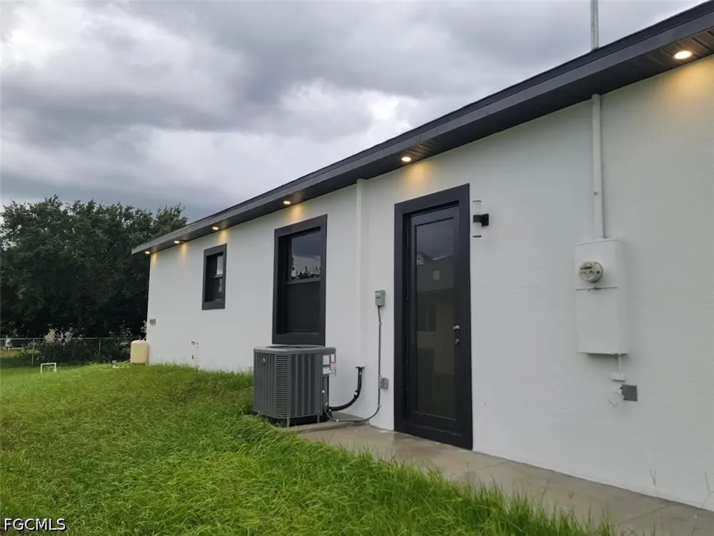 36th Street SW Lehigh Acres, FL 33976