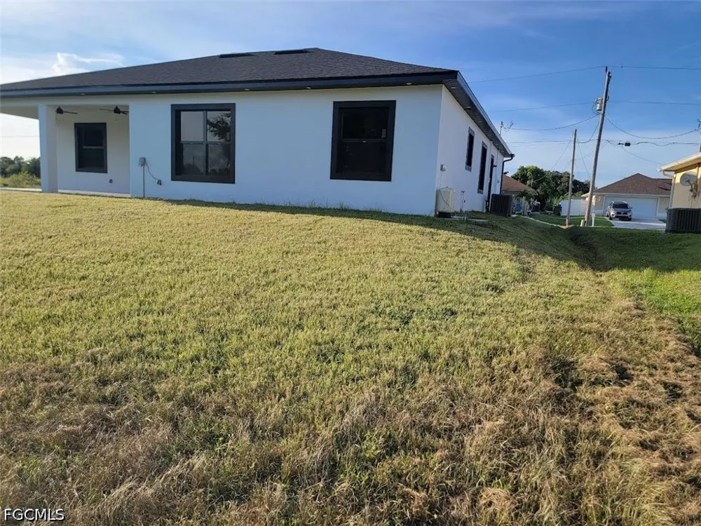 36th Street SW Lehigh Acres, FL 33976