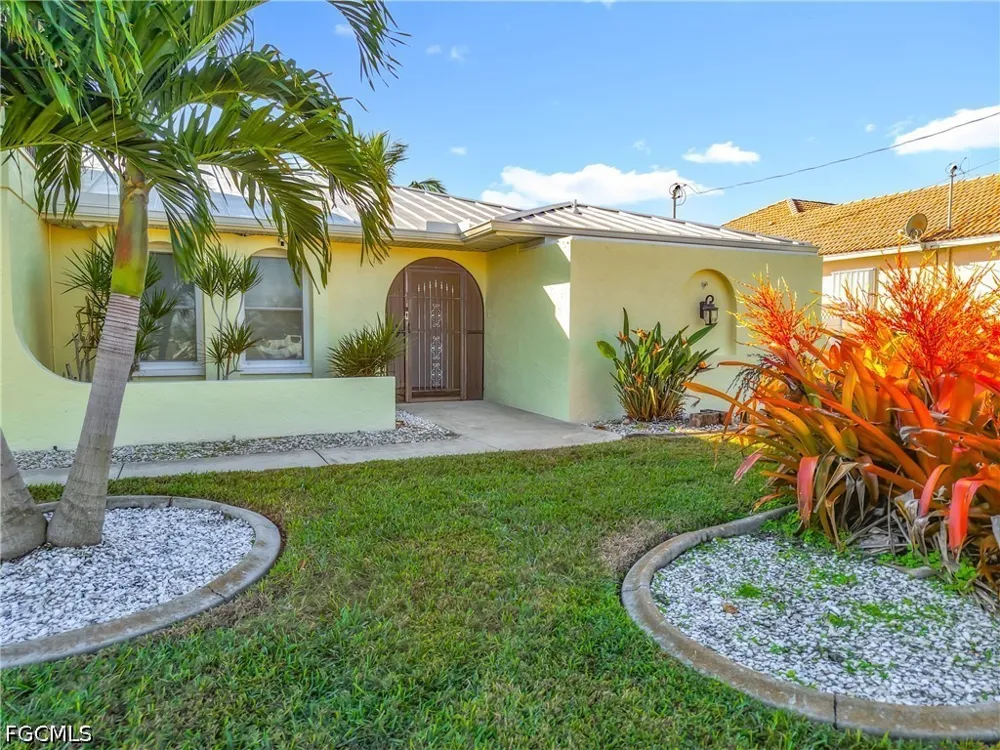 SW 38th Terrace Cape Coral, FL 33914