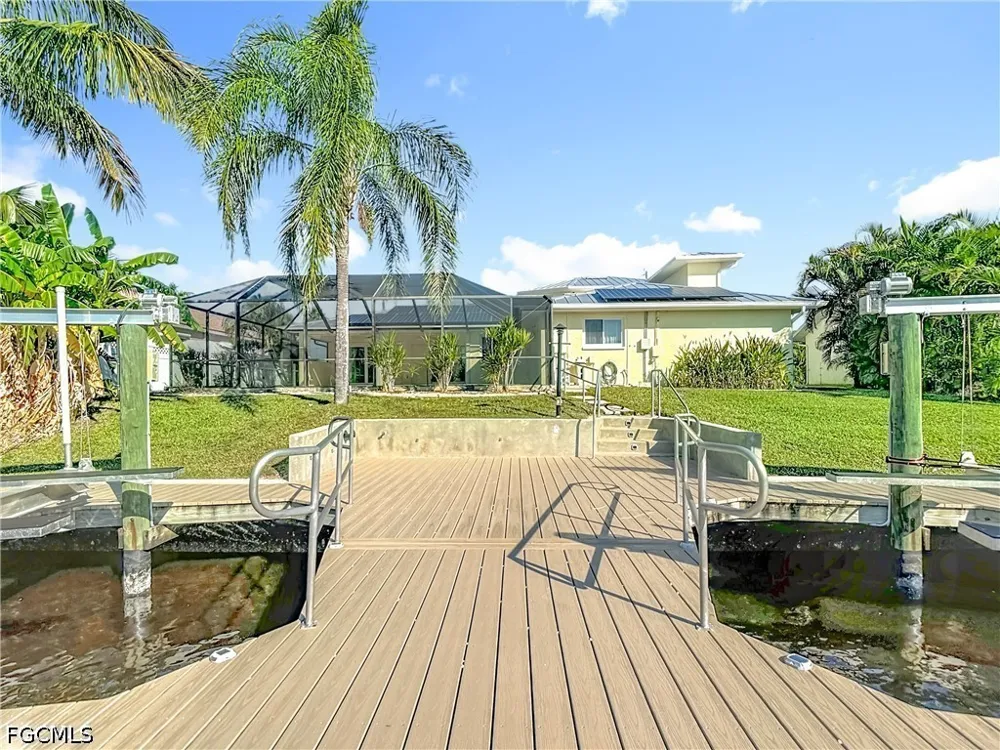 SW 38th Terrace Cape Coral, FL 33914