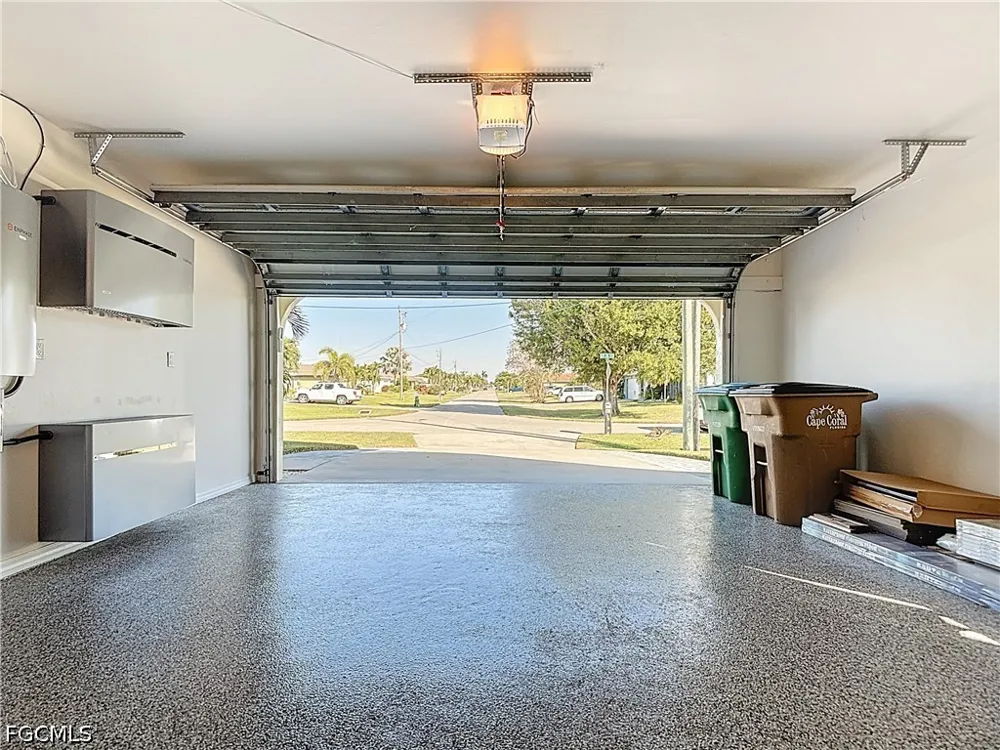 SW 38th Terrace Cape Coral, FL 33914