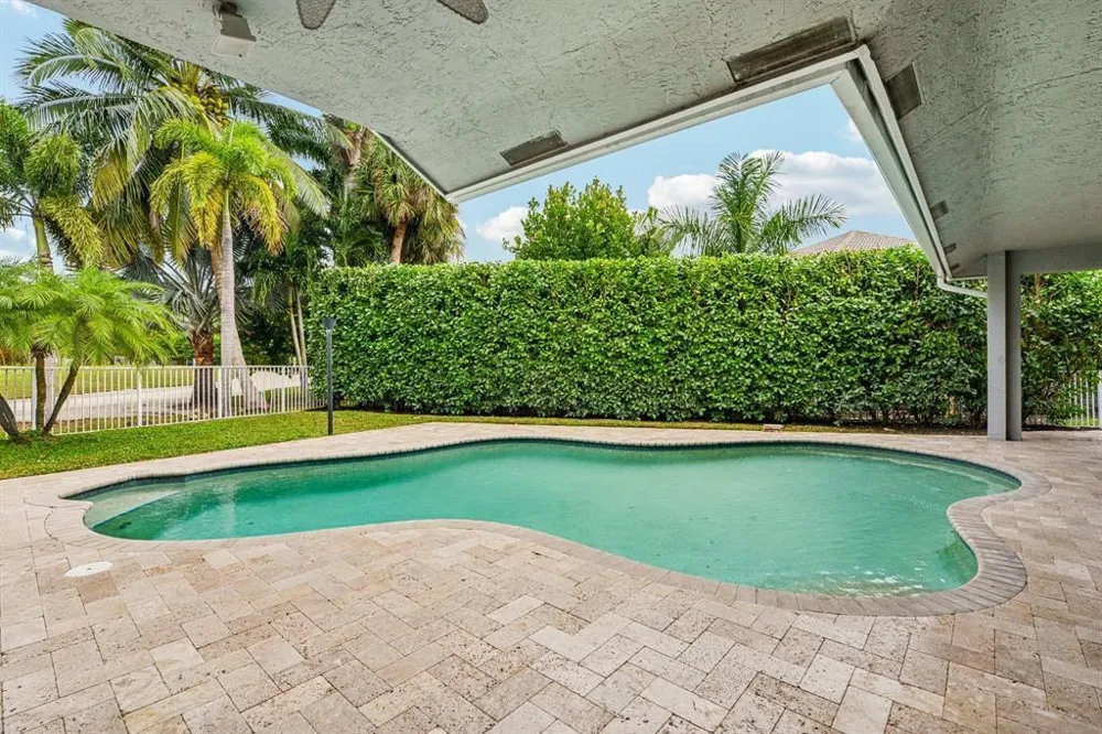 1919 S CLUB DRIVE Wellington, FL 33414
