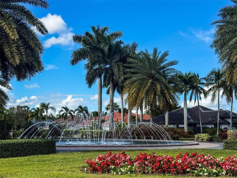 1919 S CLUB DRIVE Wellington, FL 33414