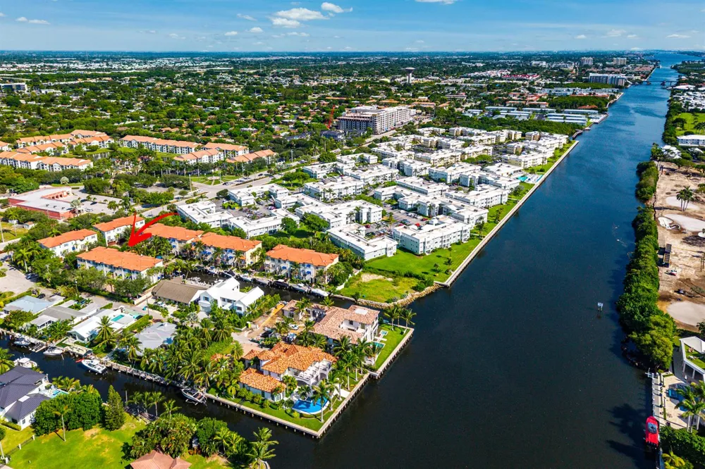 813 Estancia Way Boynton Beach, FL 33435