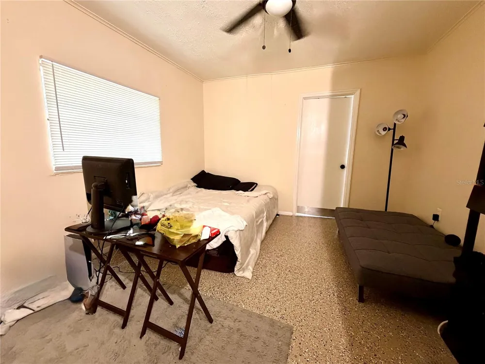 1499 AVENUE E NE Winter Haven, FL 33881