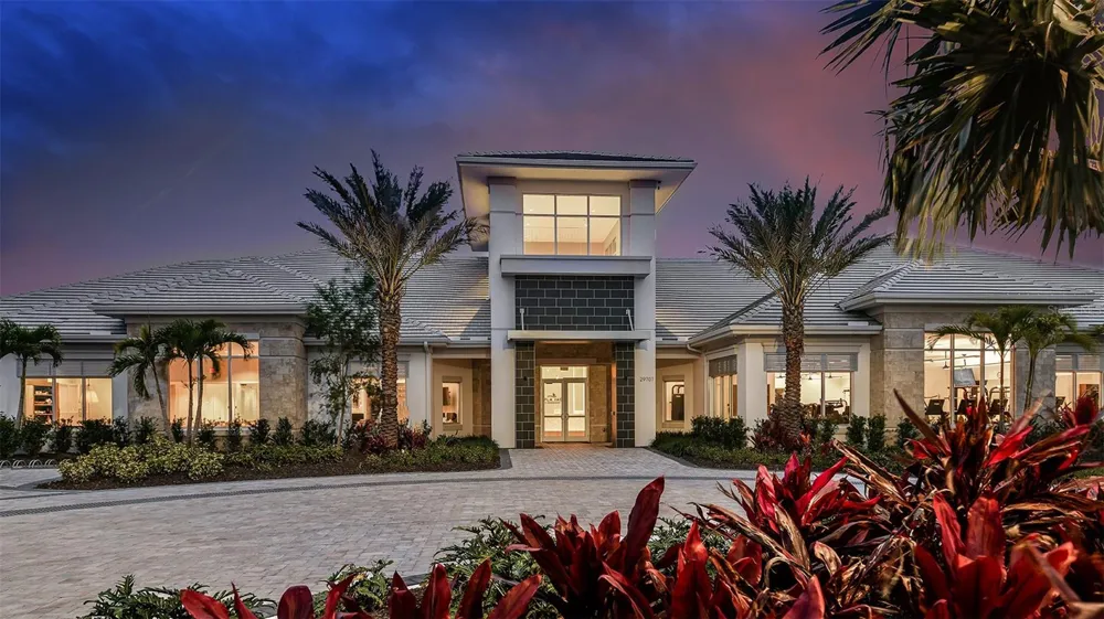 4305 ROSATTI ROAD Wesley Chapel, FL 33543