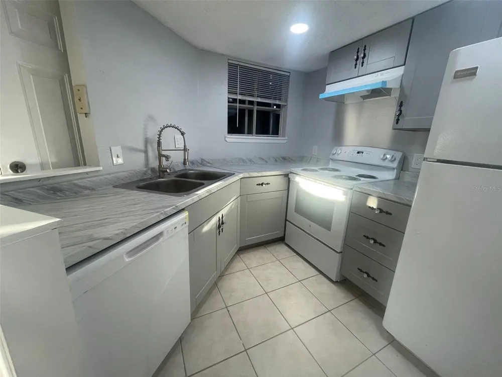 1964 LAKE ATRIUMS CIRCLE #154 Orlando, FL 32839