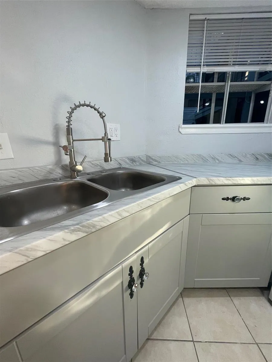 1964 LAKE ATRIUMS CIRCLE #154 Orlando, FL 32839