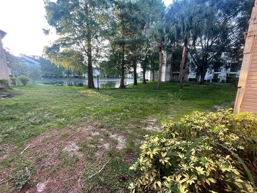 1964 LAKE ATRIUMS CIRCLE #154 Orlando, FL 32839