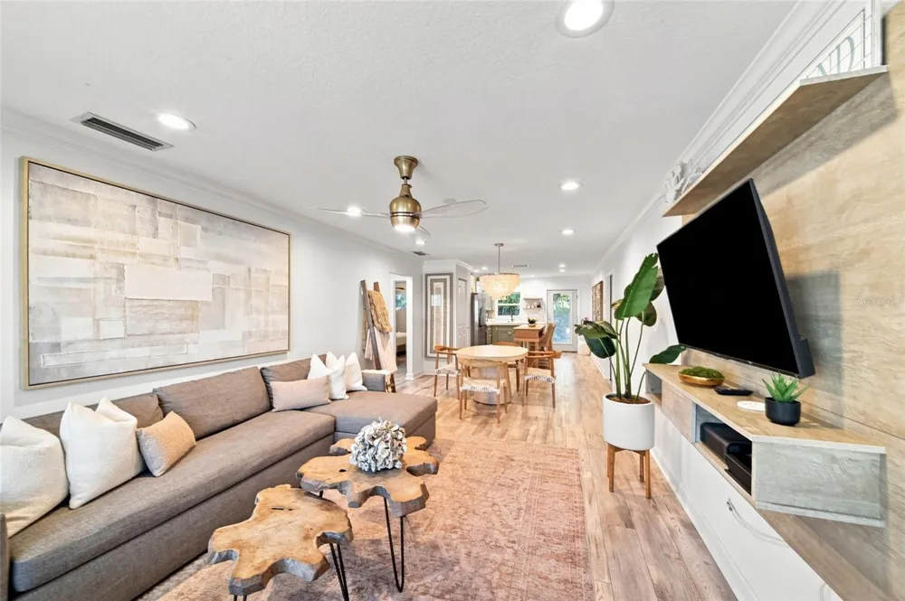 205 82ND STREET Holmes Beach, FL 34217