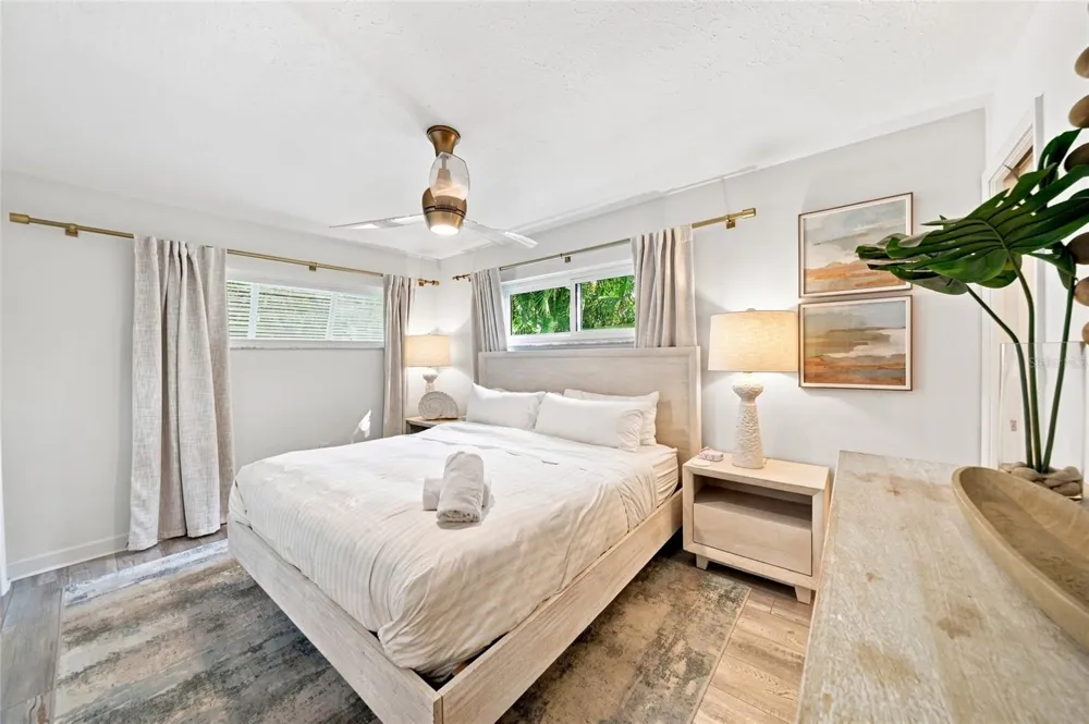 205 82ND STREET Holmes Beach, FL 34217
