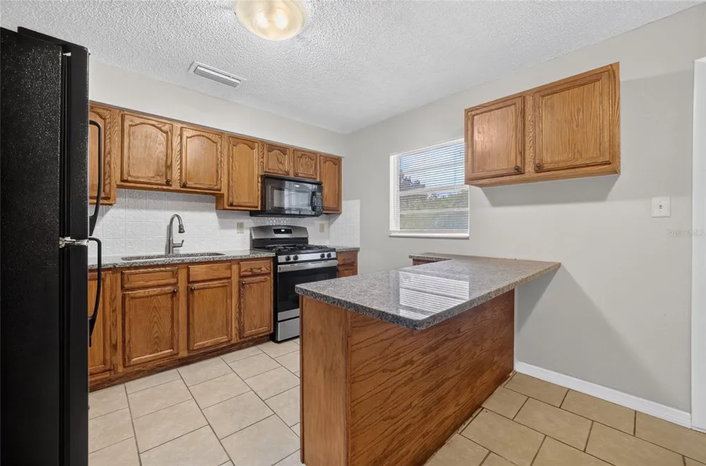 507 S OHIO AVE Groveland, FL 34736