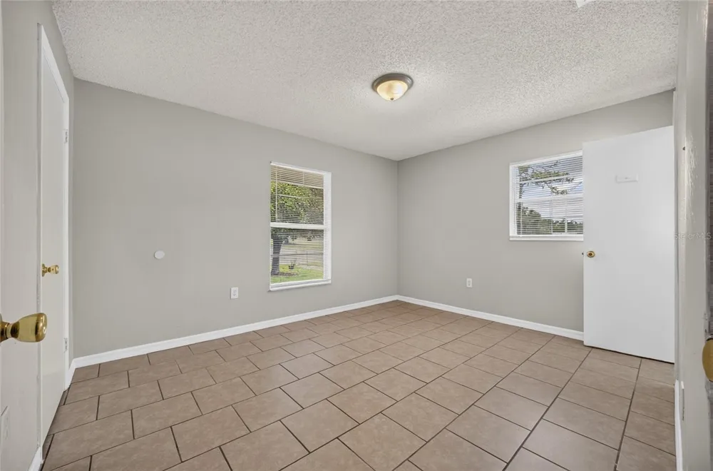 507 S OHIO AVE Groveland, FL 34736