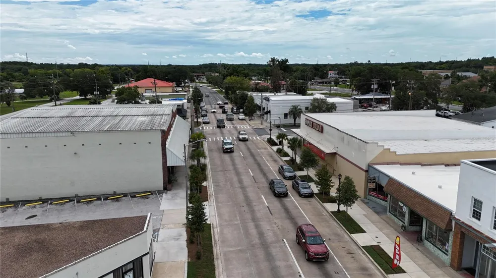 507 S OHIO AVE Groveland, FL 34736