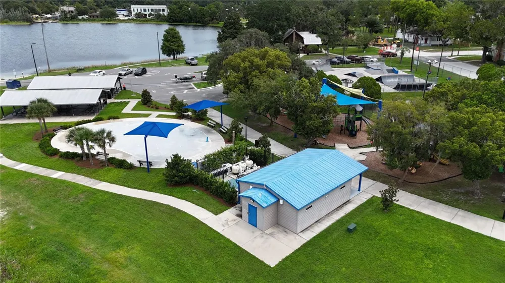 507 S OHIO AVE Groveland, FL 34736
