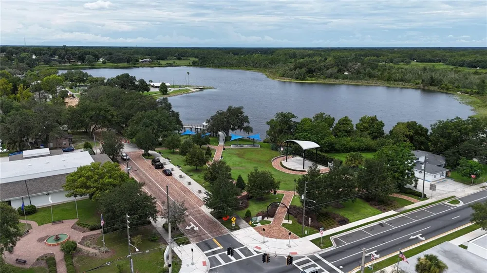 507 S OHIO AVE Groveland, FL 34736