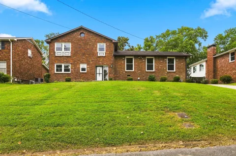 271 Richbriar Rd