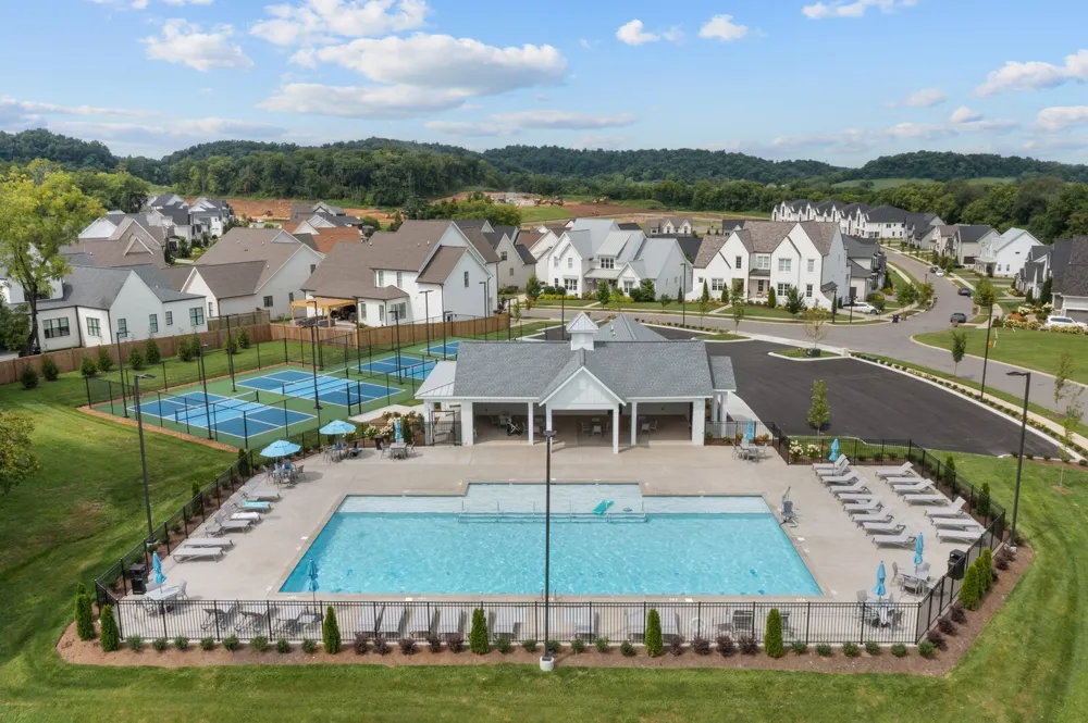 2100 Conductor Ln Thompsons Station, TN 37179