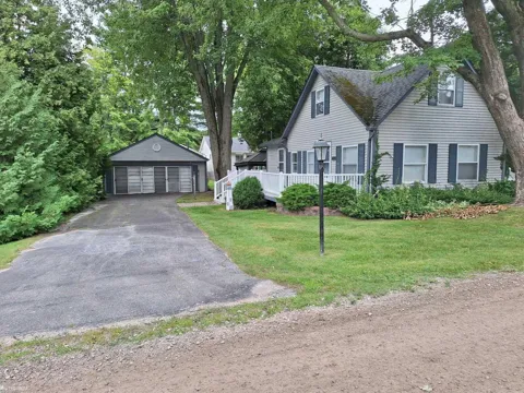 7420 Birchcrest Road
