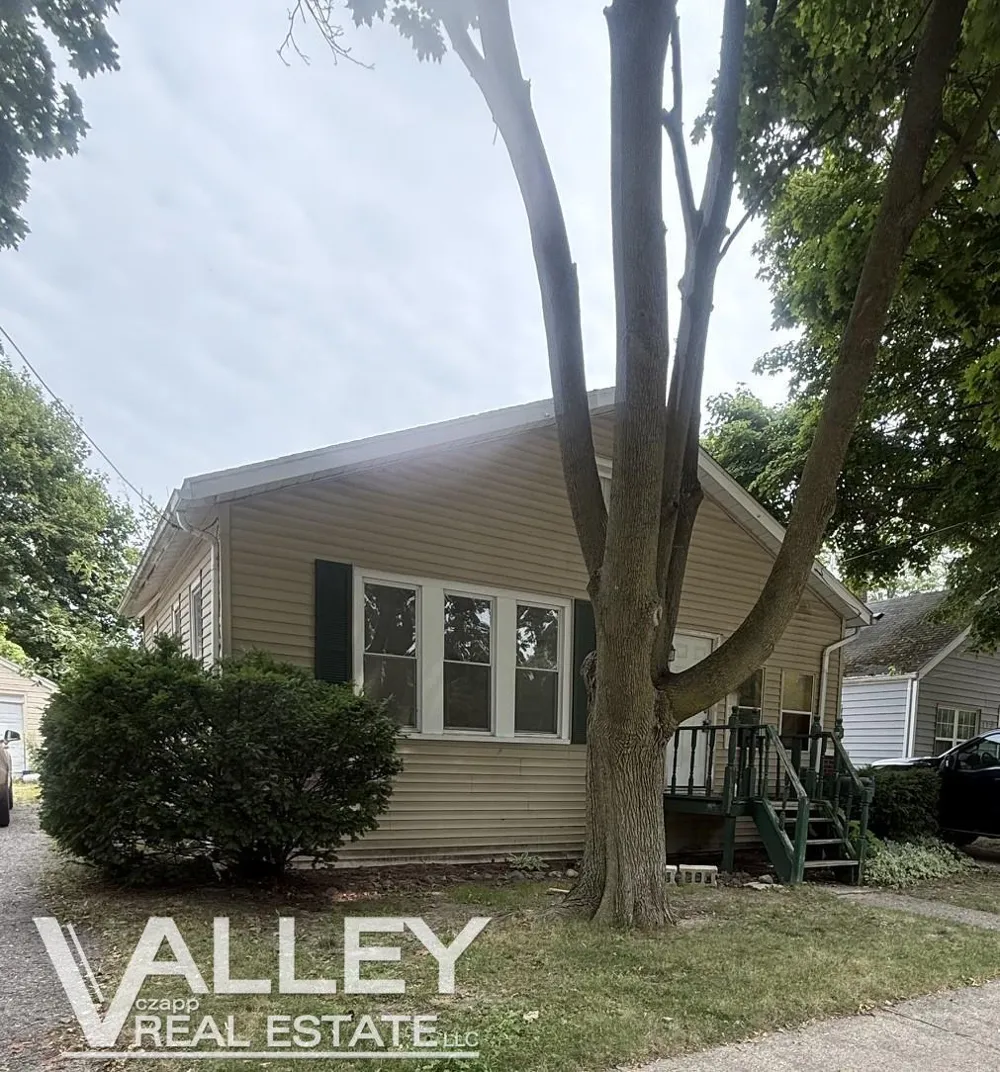 3326 Court Street Saginaw City, MI 48602