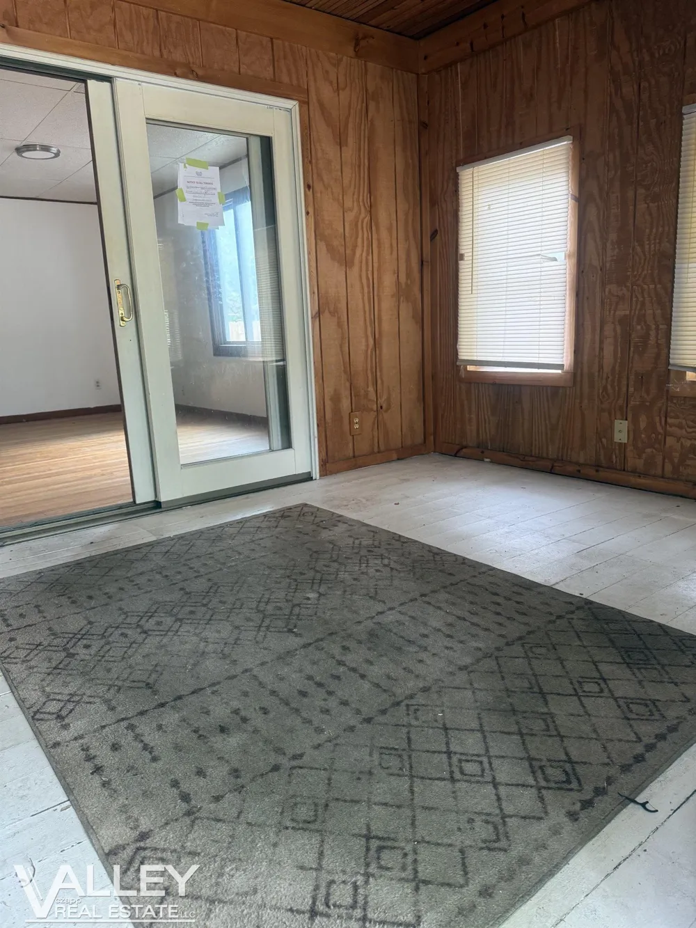 3326 Court Street Saginaw City, MI 48602