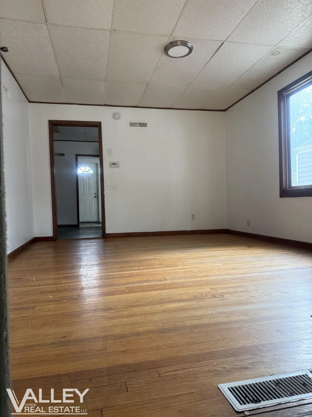 3326 Court Street Saginaw City, MI 48602