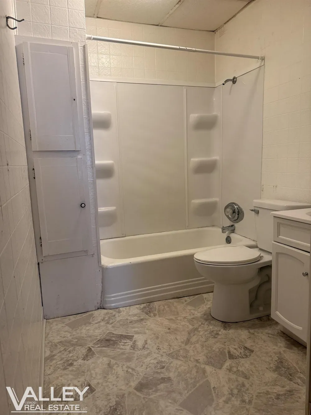 3326 Court Street Saginaw City, MI 48602