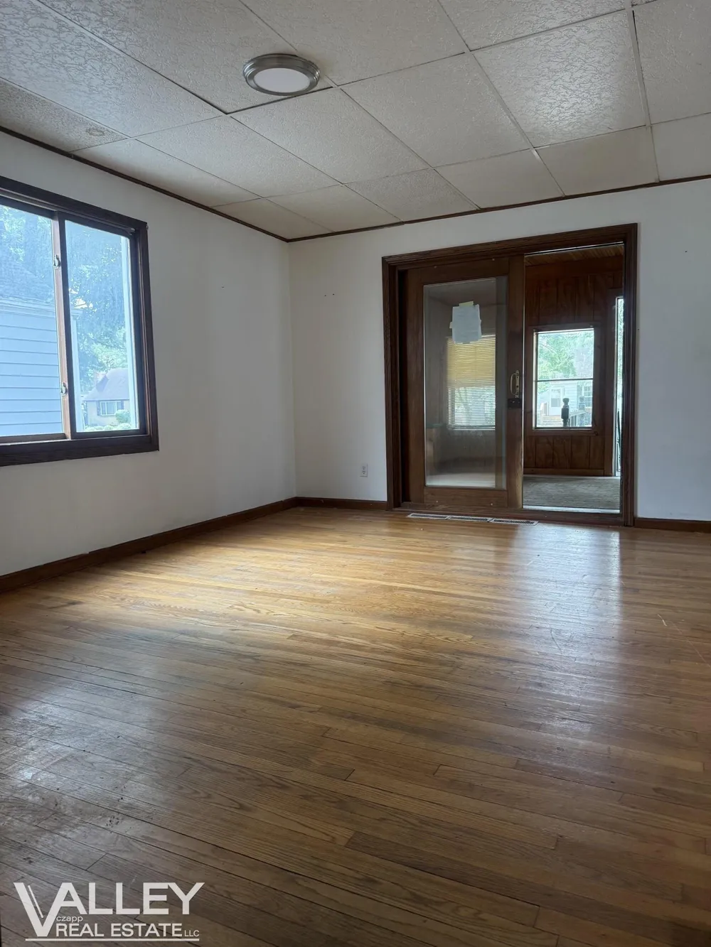 3326 Court Street Saginaw City, MI 48602