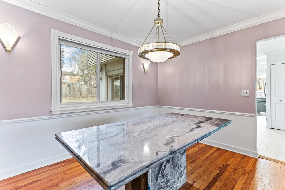 1698 Lexington Street Plymouth City, MI 48170