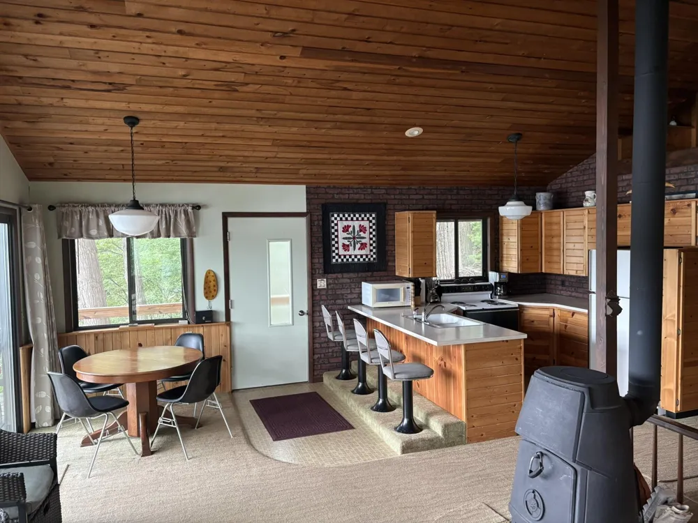 593 72nd Avenue Hart Township, MI 49420
