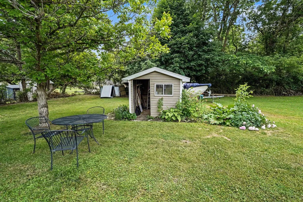 3472 Esson Drive Grand Blanc Charter Township, MI 48439