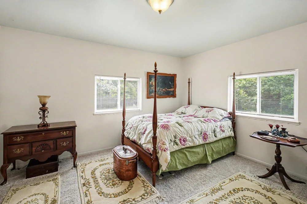 3472 Esson Drive Grand Blanc Charter Township, MI 48439