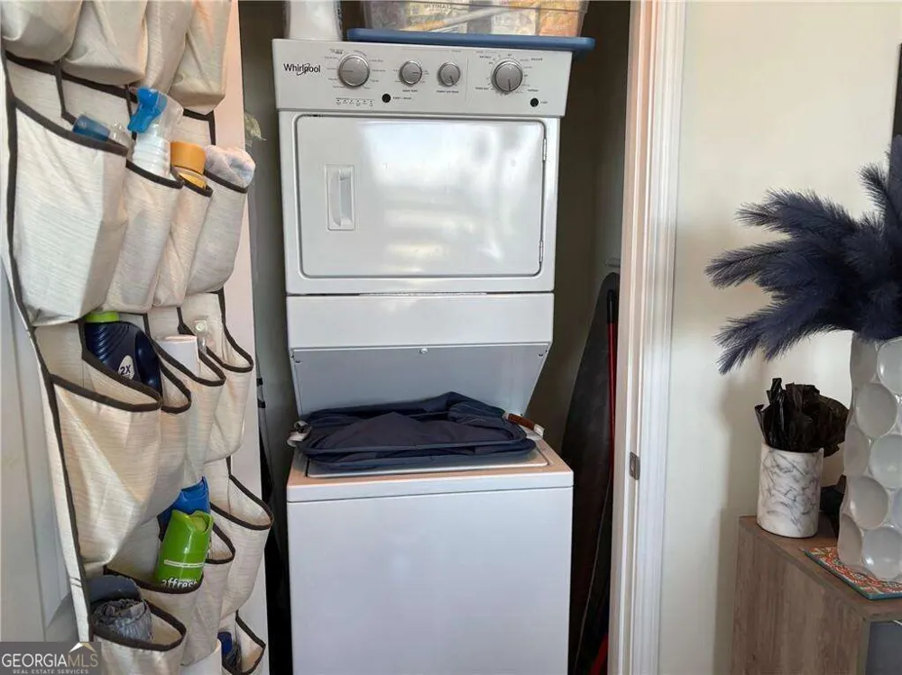 270 17th ST NW Atlanta, GA 30363