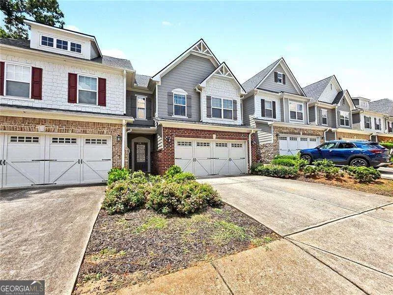 1641 Austin Meadows DR Decatur, GA 30032