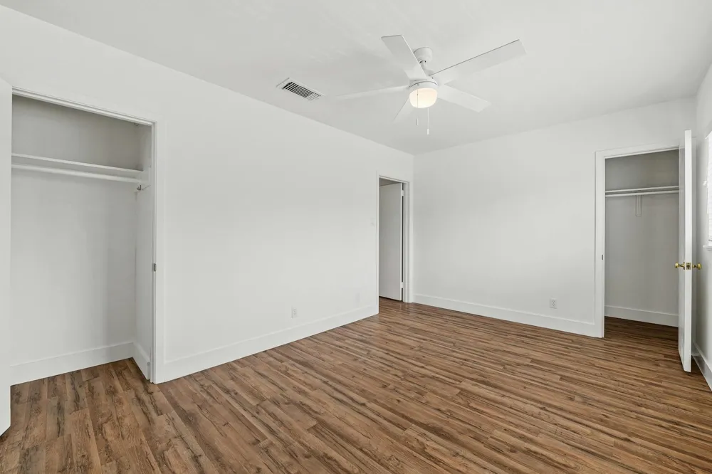 2401 Winsted Lane #4 Austin, TX 78703