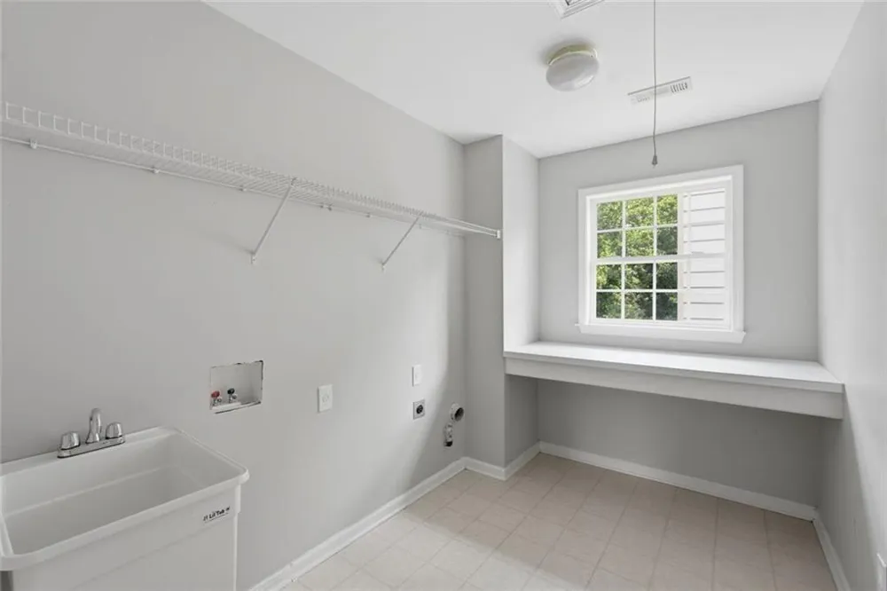 770 Glastonbury Court Cumming, GA 30041