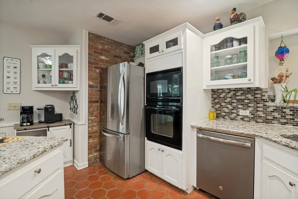 4125 Simmons Drive Rowlett, TX 75088