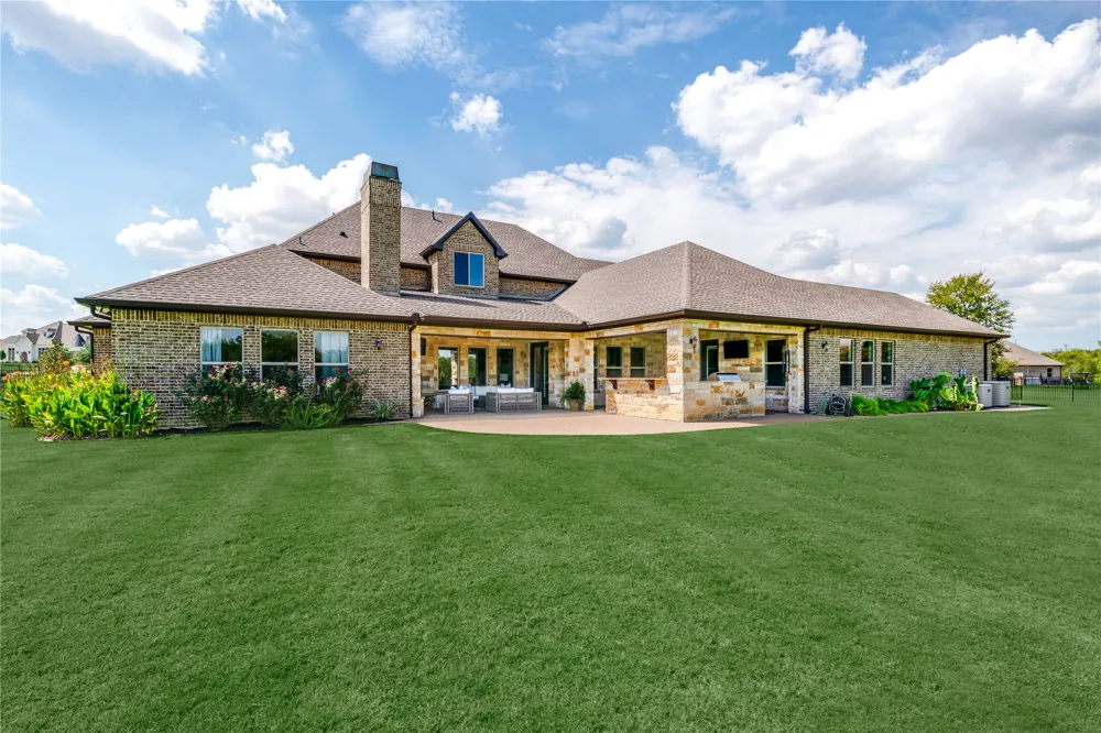 218 Tanner Creek Circle Sunnyvale, TX 75182