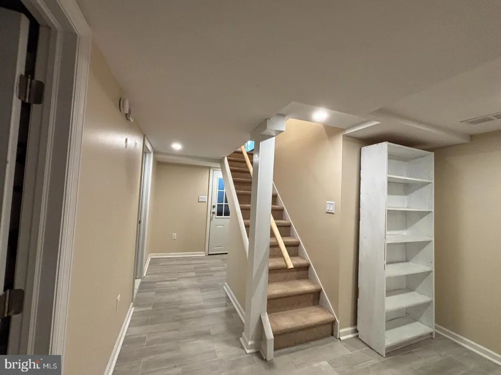 32 PEAR STREET Palmyra, NJ 08065