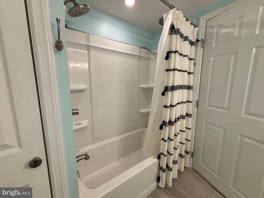 32 PEAR STREET Palmyra, NJ 08065