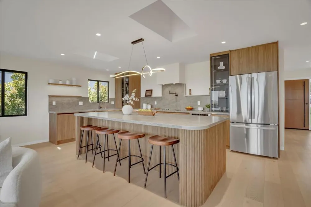 3618 Reposo Way Belmont, CA 94002