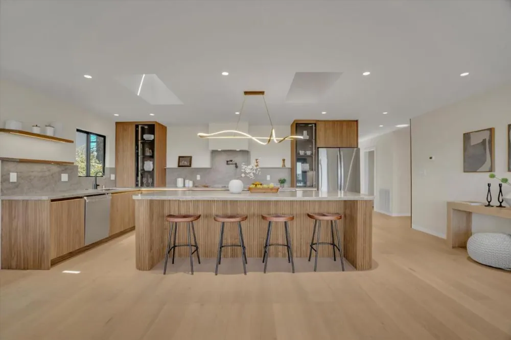 3618 Reposo Way Belmont, CA 94002